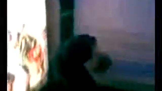 Костя трясет башкой на остановке смотреть онлайн