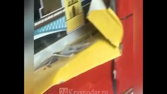 Перепутала педали смотреть онлайн