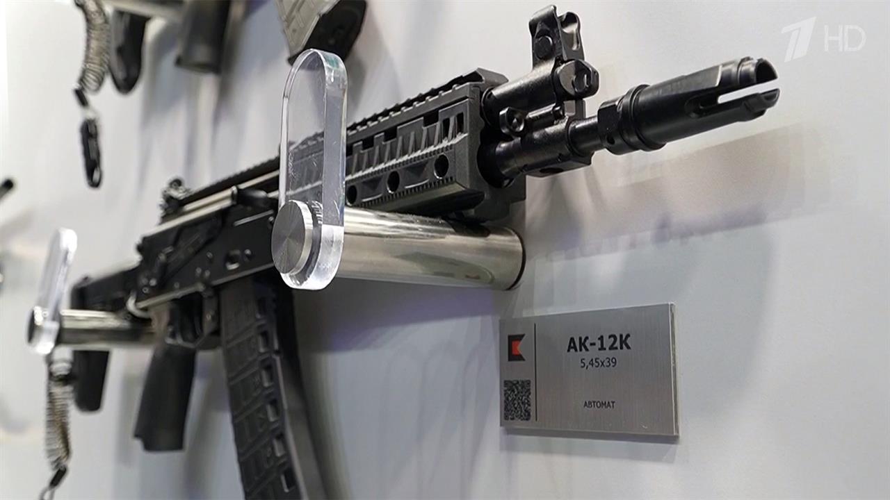 На выставке MILEX в Белоруссии представлены достижения военной промышленности сразу нескольких стран