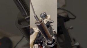 Вилка ККЕ 48 мм замена шайб не снимая с мотоцикла