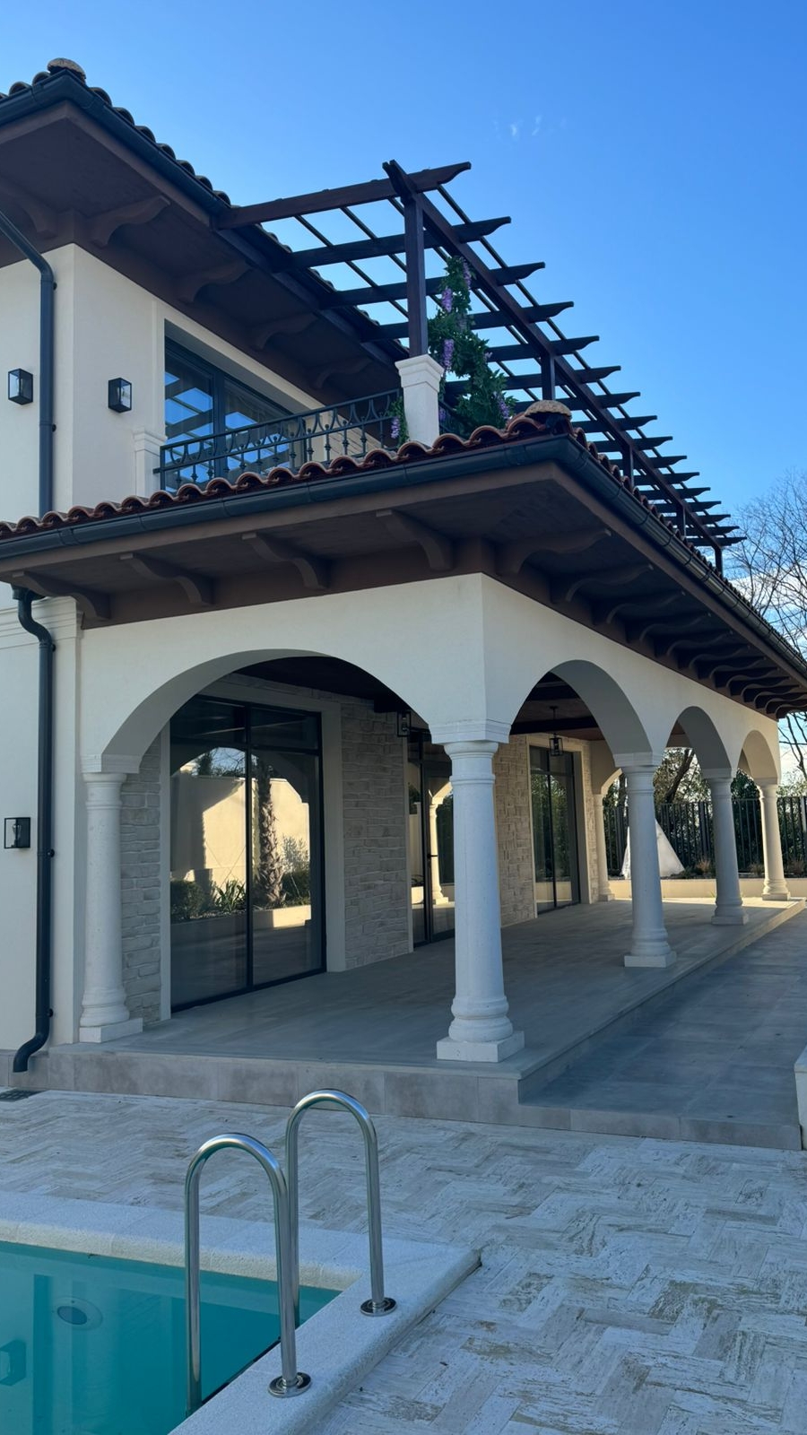 Виллы в средиземноморском стиле смотреть онлайн