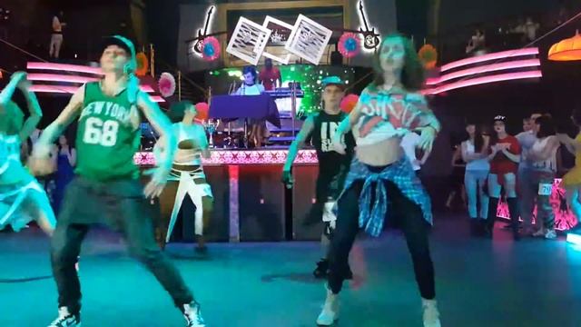 Reggaeton - высокий уровень Ariba la salsa 2016 (протанцовка) смотреть онлайн