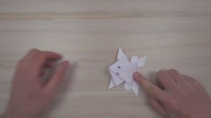 Оригами прыгающая лягушка! Жабка из бумаги А4 без клея и без ножниц! Поделки своими руками!