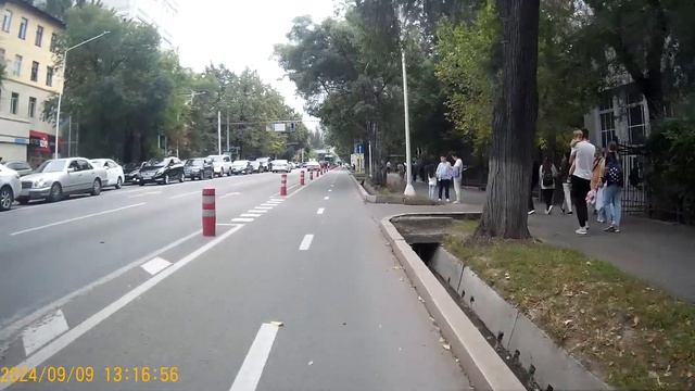 Алматы Велосипед Осень 9 Сентября Понедельник.