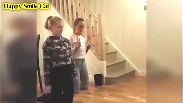 ПРИКОЛЫ Happy Smile Cat #56 ЛУЧШИЕ ПРИКОЛЫ 2017 ОКТЯБРЬ Лучшая Подборка Приколов смотреть онлайн