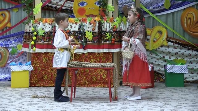 Осень золотaя утренник 2016
