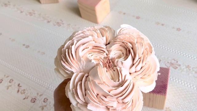 Роза Остина в мою коллекцию цветов❤️💐 в нюдовом отт?