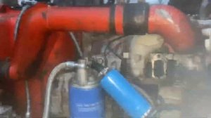 Белый дым из выхлопной трактор т25. Подсос воздуха? Нас?