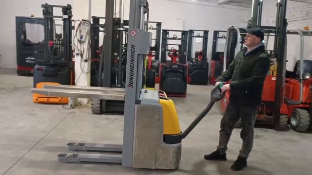 Штабелер електричний Jungheinrich EJC 214 1400kg 255 Cm нержавійка