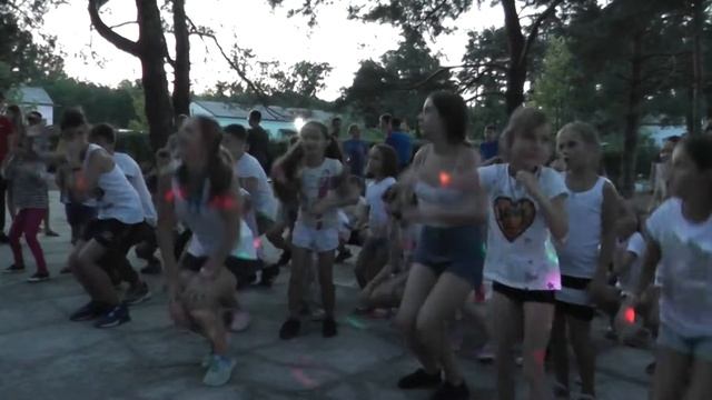 Танцевальные батлы (9 часть) - 2 смена 2018 - ДЗО им.В.Дубинина смотреть онлайн