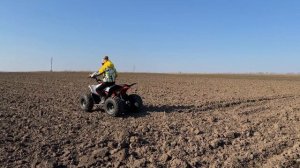 Екстрим на квадроциклі KAYO eA110! Покатушки по бездоріжжю