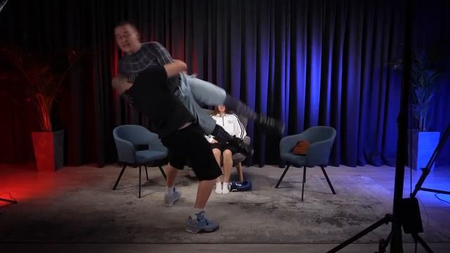 Слив без цензуры (материал из тгк Бадабумчик LIVE!)