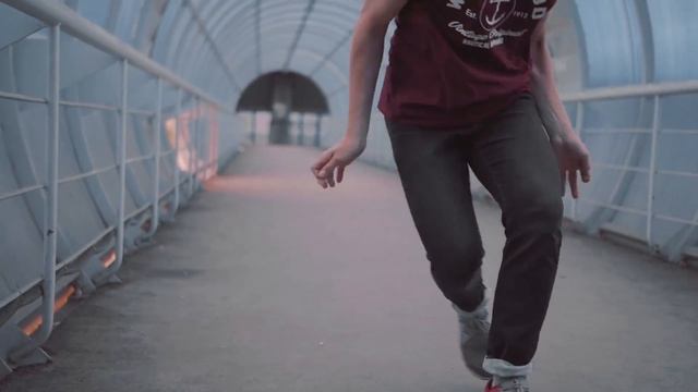 Реклама для студии танцев MixDance Владивосток