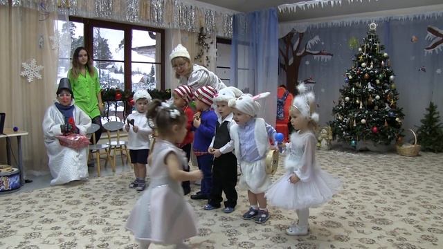 Утренник в Детском саду Юные Капитаны, малыши 2016