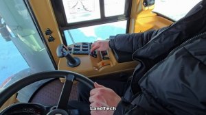Кировец К-525 чистит снег! Тест нового ходоуменьшителя!