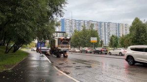 Дорожная Фреза ￼Wirtgen w200 заезжает на трал￼