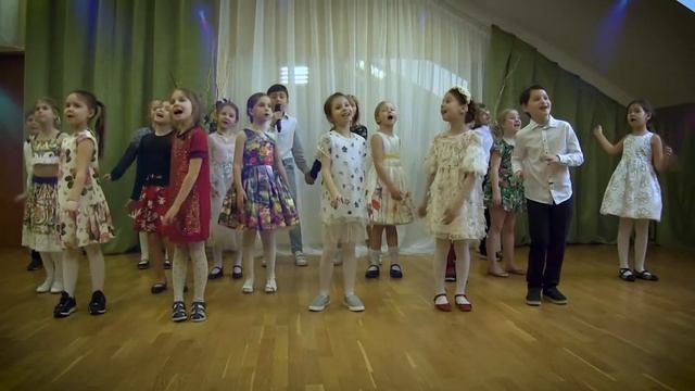 8 Марта, поздравление - концерт