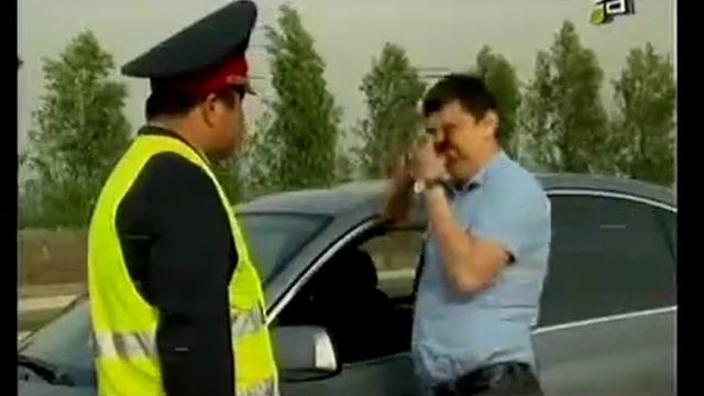 Прикол полицейский Узбекистана не знает как песать протокол😁😁😁😁😁😁 смотреть онлайн