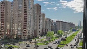 А из нашего окошка видно Башенку немножко))