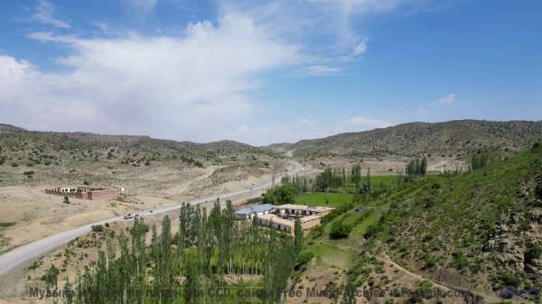 Невозможно отвести взгляд под такую музыку и виды - Small Spaces -- Steve Combs -- Speaking in Spira