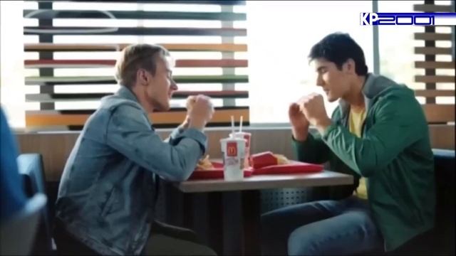 Сборник рекламных роликов ресторана «McDonald's» смотреть онлайн