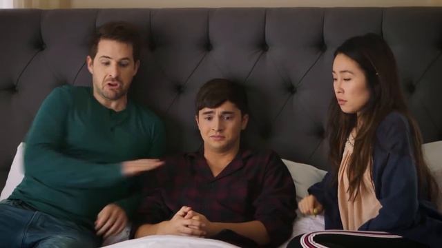 ЧТО ЕСЛИ БЫ ФИЛЬМЫ УЖАСОВ БЫЛИ РЕАЛЬНЫ 3! | SMOSH | смотреть онлайн