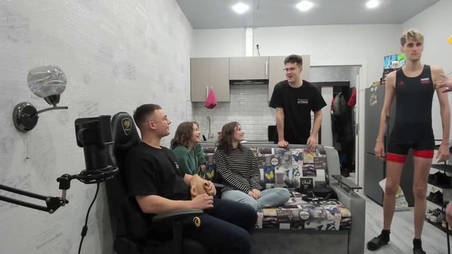 ИРЛ ПРАНК / РЕСЛИНГ смотреть онлайн