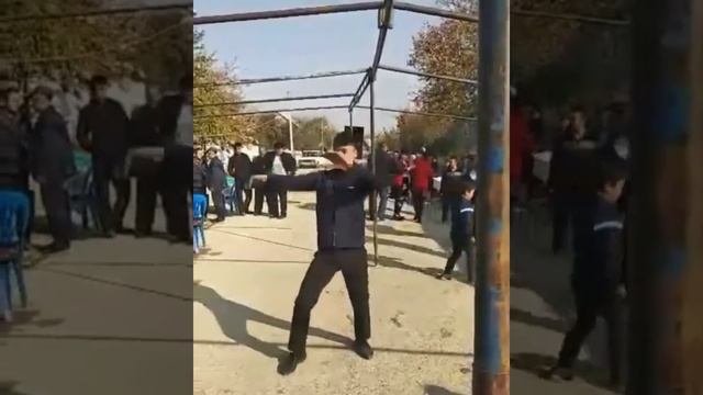 Янги видео приколлар... смотреть онлайн