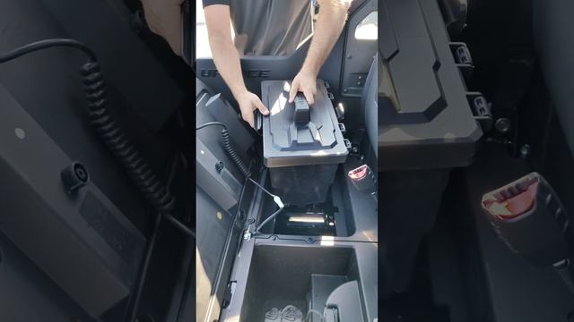 CFMOTO UFORCE 1000 EPS в новом цвете песочный камуфляж или обзор