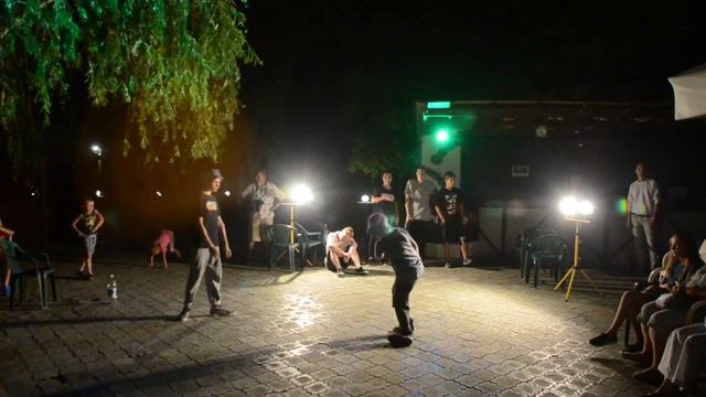 Баттл хип-хоп Дима-Саша №1