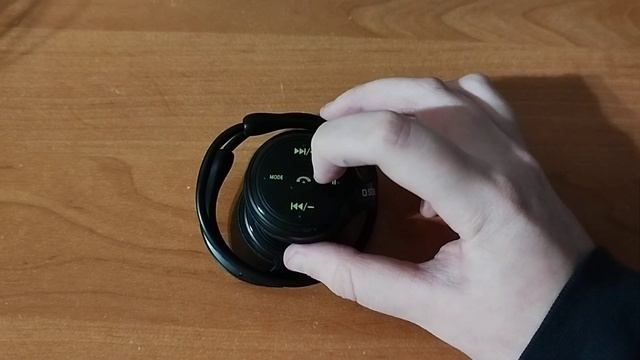 Обзор на наушники SBS black Runner headset смотреть онлайн