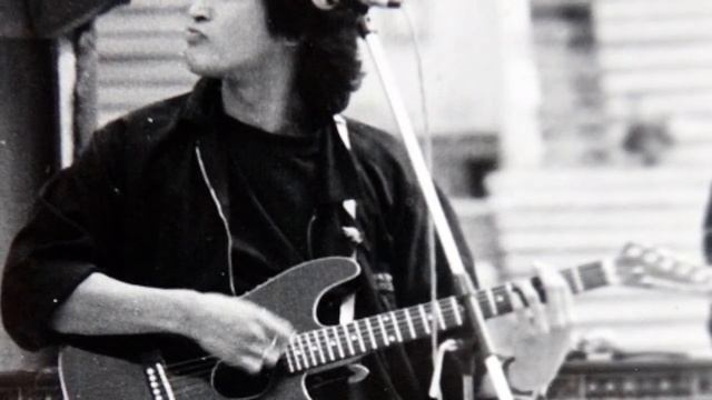 Виктор Цой и группа Кино - Алюминиевые огурцы