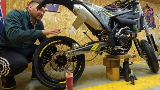 Motoland XT500 Motard. Сборка мотоцикла из коробки. Обзор и устр?