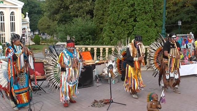 Индейцы с Эквадора в Ессентуках. Песня №3, группа Wayra Ñan Ecuador