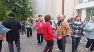 Бутоны белых роз....... 18.05.25 Гомель парк Луначарского 🥰💫