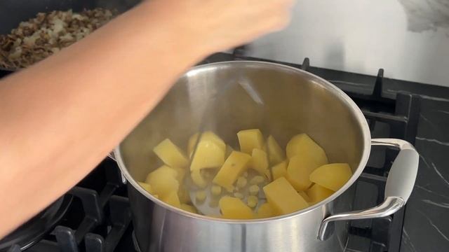 Картошка + грибы + лаваш = постная бомба! смотреть онлайн