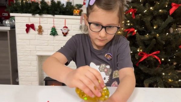 Роза делает свой идеальный слайм!🎨✨ | Zuru Oosh Magic Potions Sur