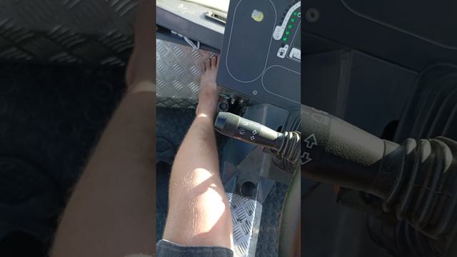 Как управлять катком? Органы управления катка Hamm Hd110