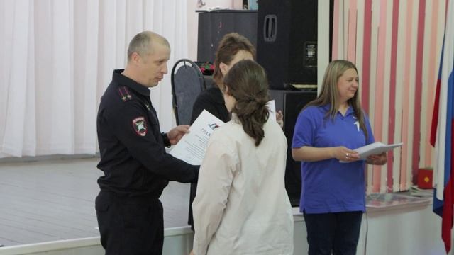 В Смоленске подвели итоги работы смоленских юных инспекторов дорожного движения. смотреть онлайн