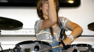 羅小白S. White  - Барабанщица-виртуоз из Тайваня.Amazing Girl Drummer
