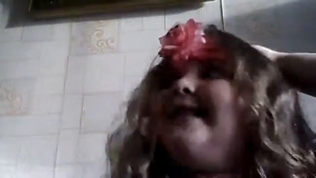 Алена рассказывает шутки