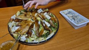 Изысканный САЛАТ как в ресторане. Салат с грушей и сыр?