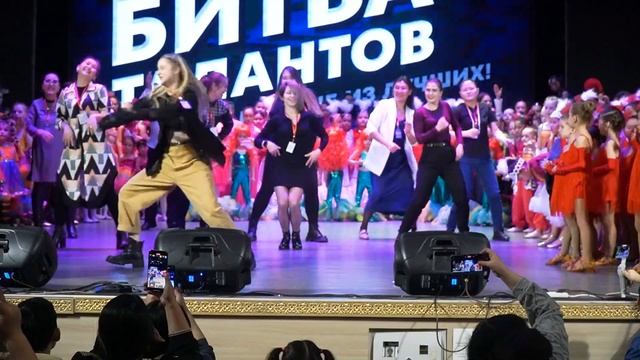 Битва талантов. Флешмоб преподавателей