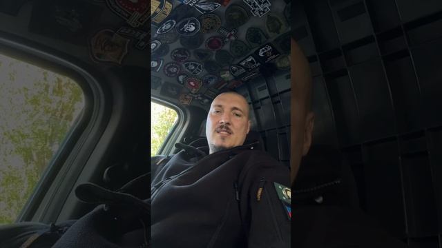 Наш брат Рома Жиган о важном смотреть онлайн