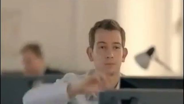 Мотивирующий прикол в офисе