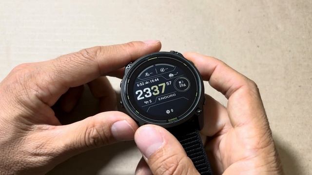 Быстрый обзор Garmin Enduro 3 и сравнение с Garmin Fenix 8