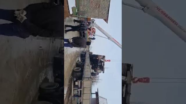 Автокран Камаз V/s Краз