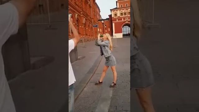 Что она вытворяет? Иностранцы в шоке 😲 смотреть онлайн