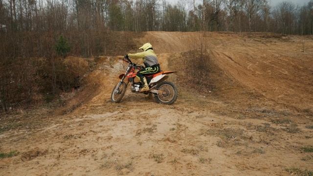 КАК НАУЧИТЬСЯ ЕЗДИТЬ КАК ТОПОВЫЕ ЭНДУРИСТЫ смотреть онлайн