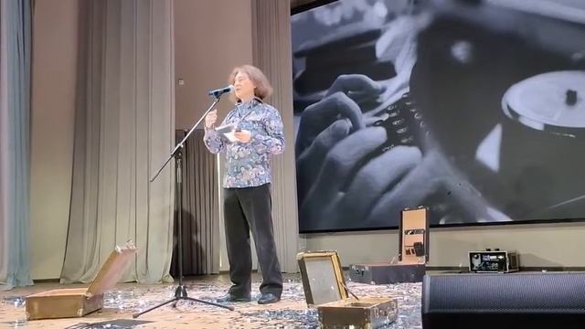 Геннадий Тахтабаев Третий поэтический фестиваль СПЛАВ в Старом Осколе смотреть онлайн
